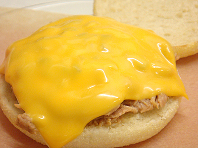 ツナメルトサンド