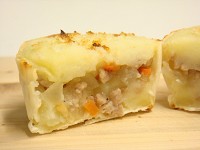 マッシュポテトと豚ひき肉の重ね焼き