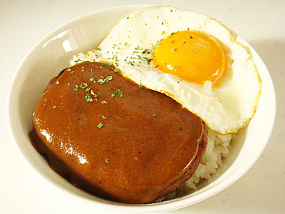 カレーロコモコ