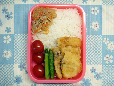 4/12 白身魚のフライ弁当