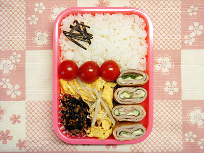 4/19 豚の紫蘇チーズ巻き弁当